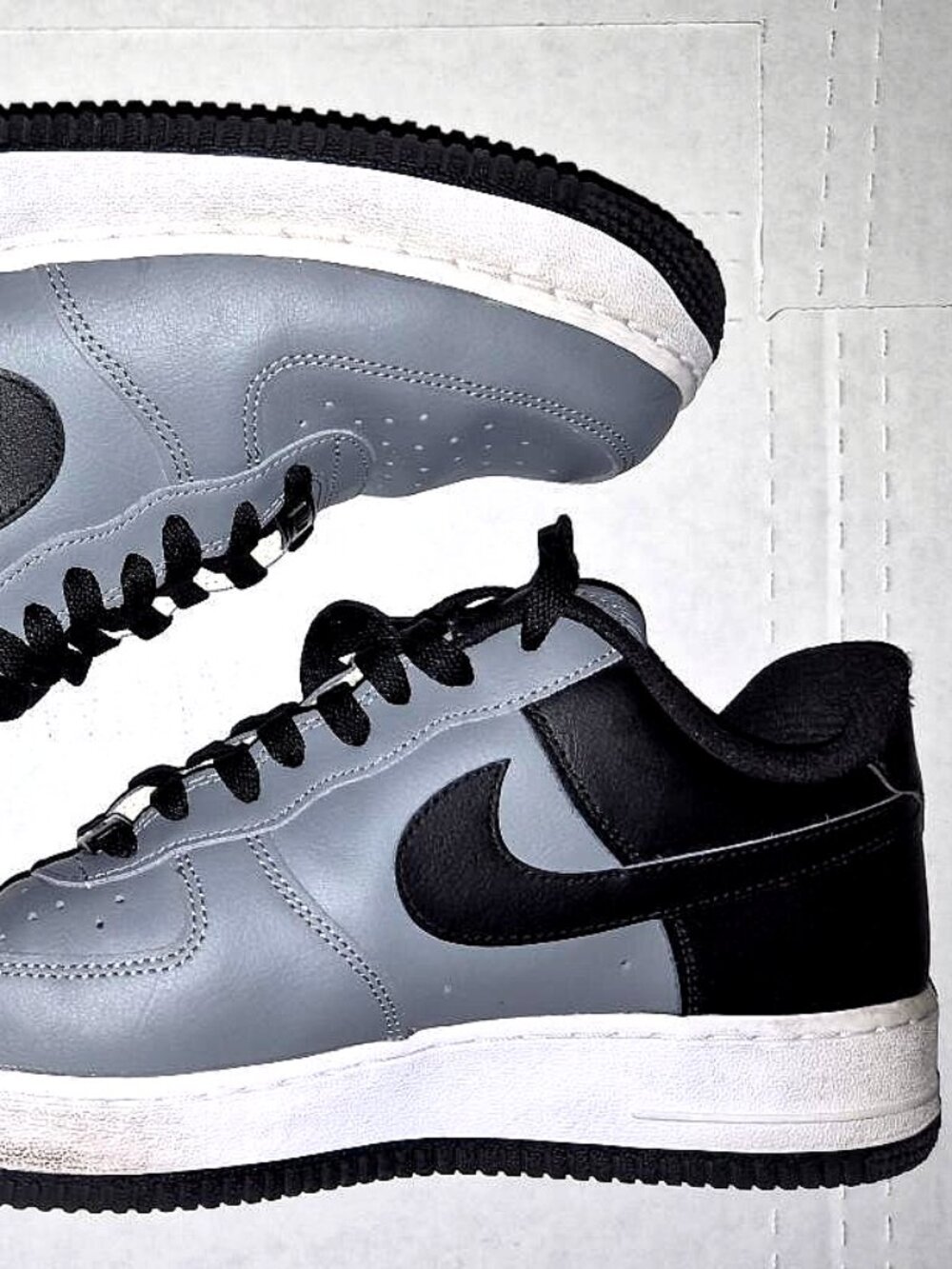 PRISTINE NIKE JORDAN AIR FORCE 1 BLACK & GREY CT7875-994 MENS SIZE 9.5M AF1 BOX